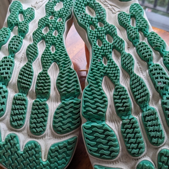 Altra Provision 7 - Picture 2 of 10